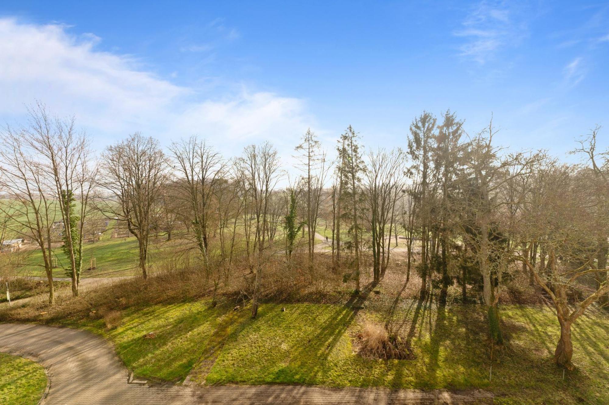 Roomfall Am Kurpark Mit Blick Ins Gruene-Parkplatz-Waschmaschine-Kueche-Wifi Bad Rappenau Exterior photo
